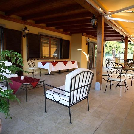 צ'יוויטווקיה Bed And Breakfast La Corte Degli Ulivi מראה חיצוני תמונה